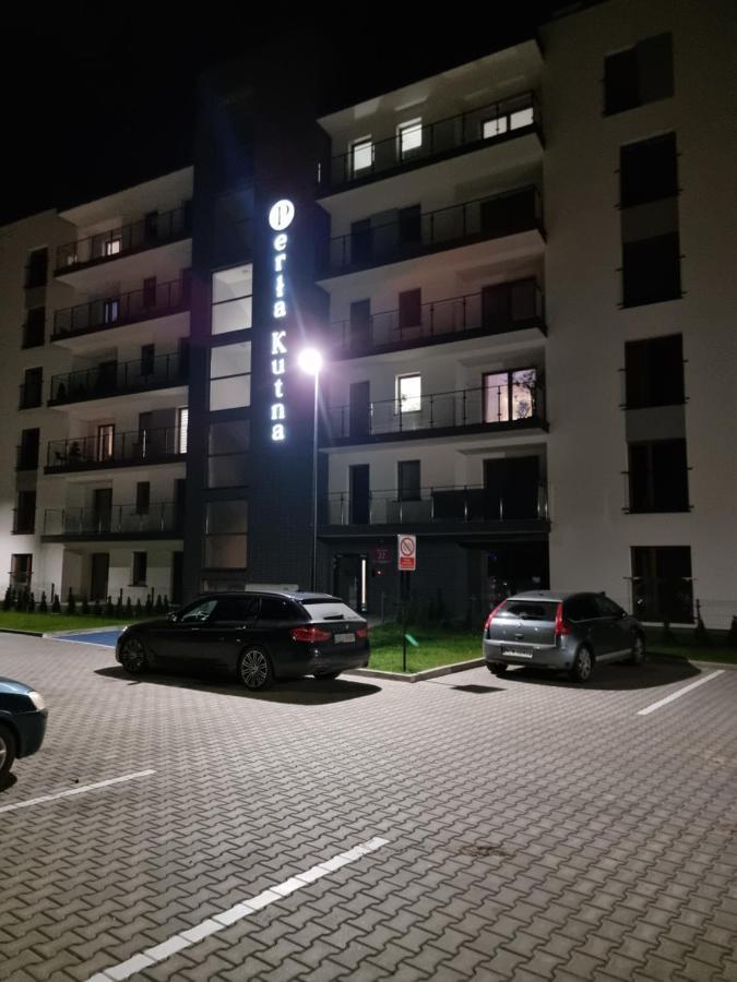 Perlowy Apartament Кутно Экстерьер фото