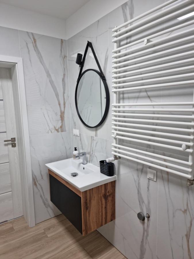 Perlowy Apartament Кутно Экстерьер фото